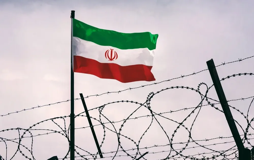 מאמצים אחרונים לשחרורו: יהודי אמריקאי מוחזק באיראן 13 שנה מאמצים אחרונים לשחרורו: יהודי אמריקאי מוחזק באיראן 13 שנה