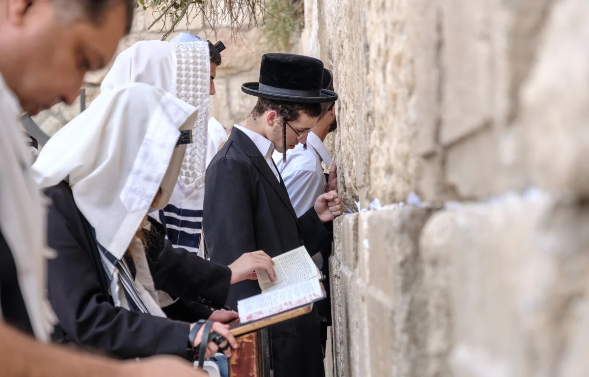 למה מציאת זיווג קשה כמו קריעת ים סוף ואיך אפשר לשנות את הגזירה? למה מציאת זיווג קשה כמו קריעת ים סוף ואיך אפשר לשנות את הגזירה?