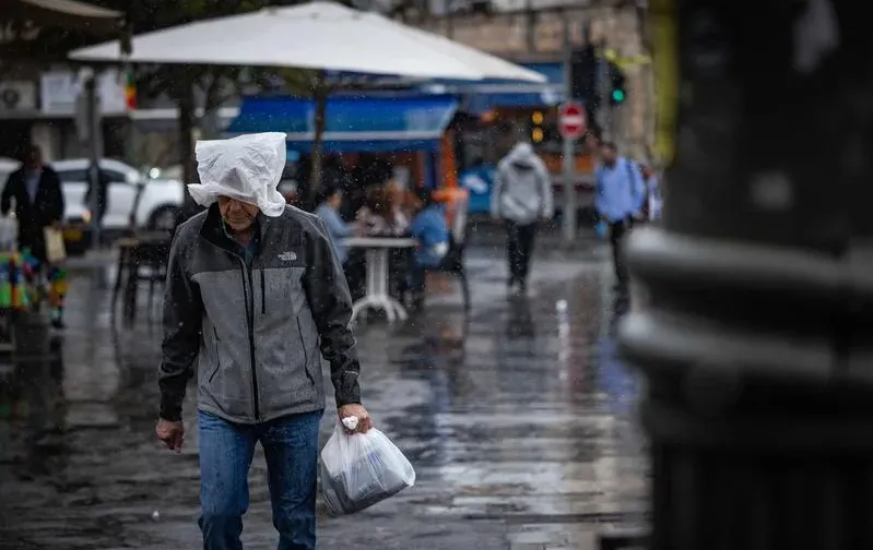 סערת "ביירון" מכה בישראל: אלו ההנחיות של משרד הבריאות סערת "ביירון" מכה בישראל: אלו ההנחיות של משרד הבריאות