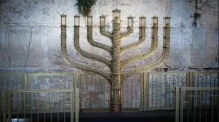 שורדי השבי ששבו מעזה יגיעו להדלקת נרות בכותל להודות על הניסים