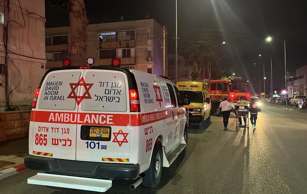 טרגדיה בקריית מלאכי: גבר כבן 50 נספה בשריפת דירה טרגדיה בקריית מלאכי: גבר כבן 50 נספה בשריפת דירה