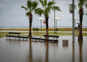 סערת חורף חדשה בפתח? גשם צפוי לשוב מחר עם חשש לשיטפונות והצפות