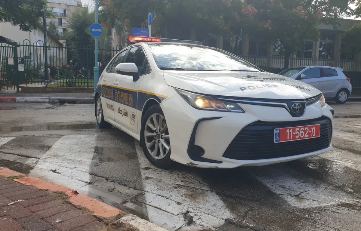 היערכות במשטרה בעקבות התחזית: חסימות כבישים, חשש כבד לשיטפונות והצפות היערכות במשטרה בעקבות התחזית: חסימות כבישים, חשש כבד לשיטפונות והצפות