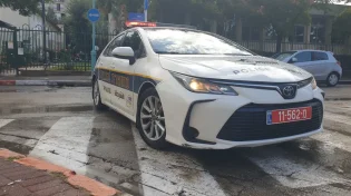 היערכות במשטרה בעקבות התחזית: חסימות כבישים, חשש כבד לשיטפונות והצפות
