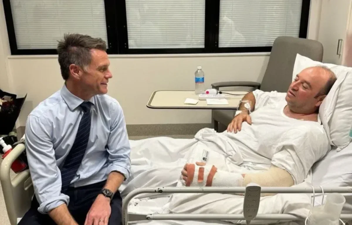 מעל מיליון דולרים: האזרח הערבי שנטרל המחבל בסידני - יקבל פרס כספי