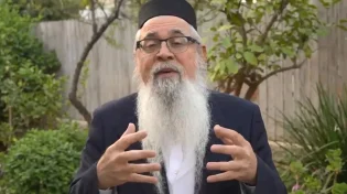 פתיחת מזל וישועה בחנוכה: הרב יוסף ביטון קורא להצטרף לתיקון המיוחד