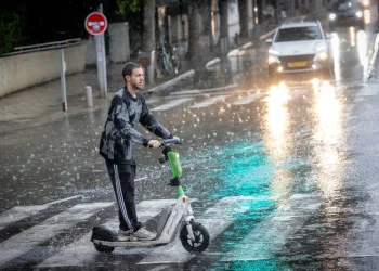 סוף שבוע חורפי ונעים: עלייה קלה בטמפרטורות, טפטופים קלים צפויים בשבת סוף שבוע חורפי ונעים: עלייה קלה בטמפרטורות, טפטופים קלים צפויים בשבת