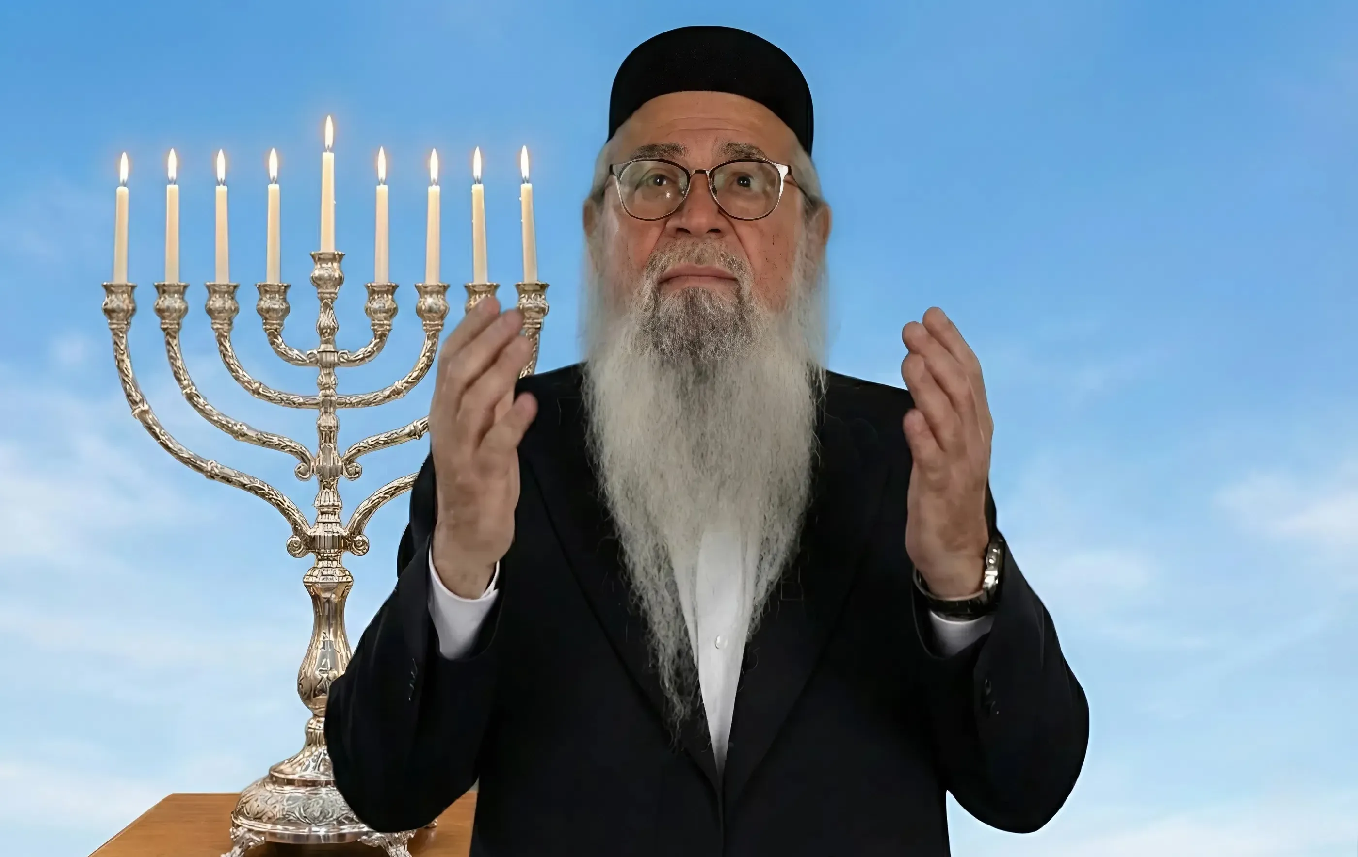 המקובל הרב יוסף ביטון: "האור האדיר של חנוכה מגיע גם למקומות הנמוכים"