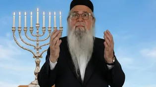המקובל הרב יוסף ביטון: "האור האדיר של חנוכה מגיע גם למקומות הנמוכים"