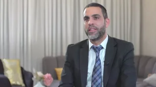 "הרופא אמר שיש משהו בראש של הילד" | ראיון מטלטל