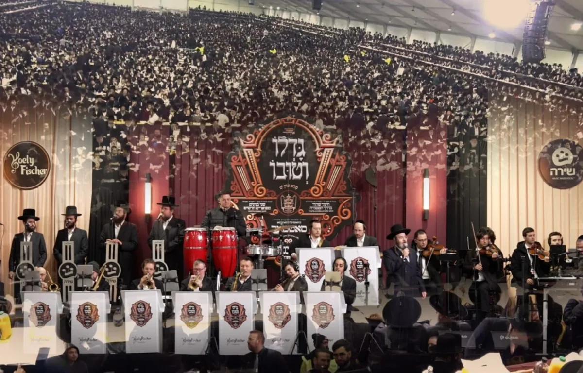 ישראל אדלר ומקהלת שירה - "הנרות הללו"