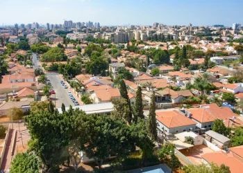 כפר סבא נפרדת ממעמד "עיר גדולה": ירידה במספר התושבים