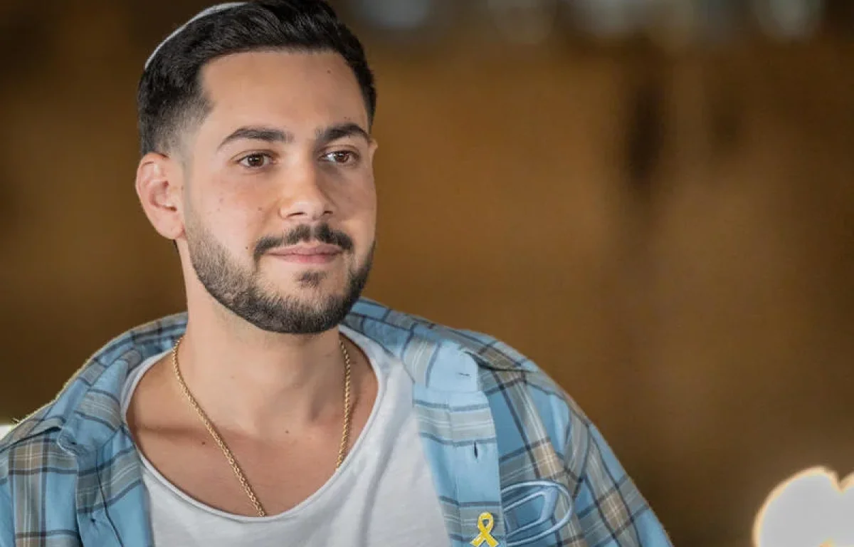 איך פרט אחד קטן וכואב בחייו של שורד השבי הפך למה שהציל אותו?