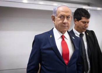 עימות סוער בבית המשפט: פרקליט נתניהו התפרץ - הדיון הופסק