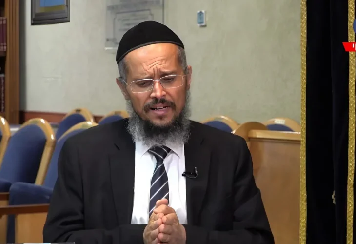 מה השיב הרבי מחב"ד כששאלו אותו איך זוכים לרפואה שלמה?