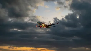 סופת שלגים בצפון-מזרח ארה"ב: אלפי טיסות בוטלו