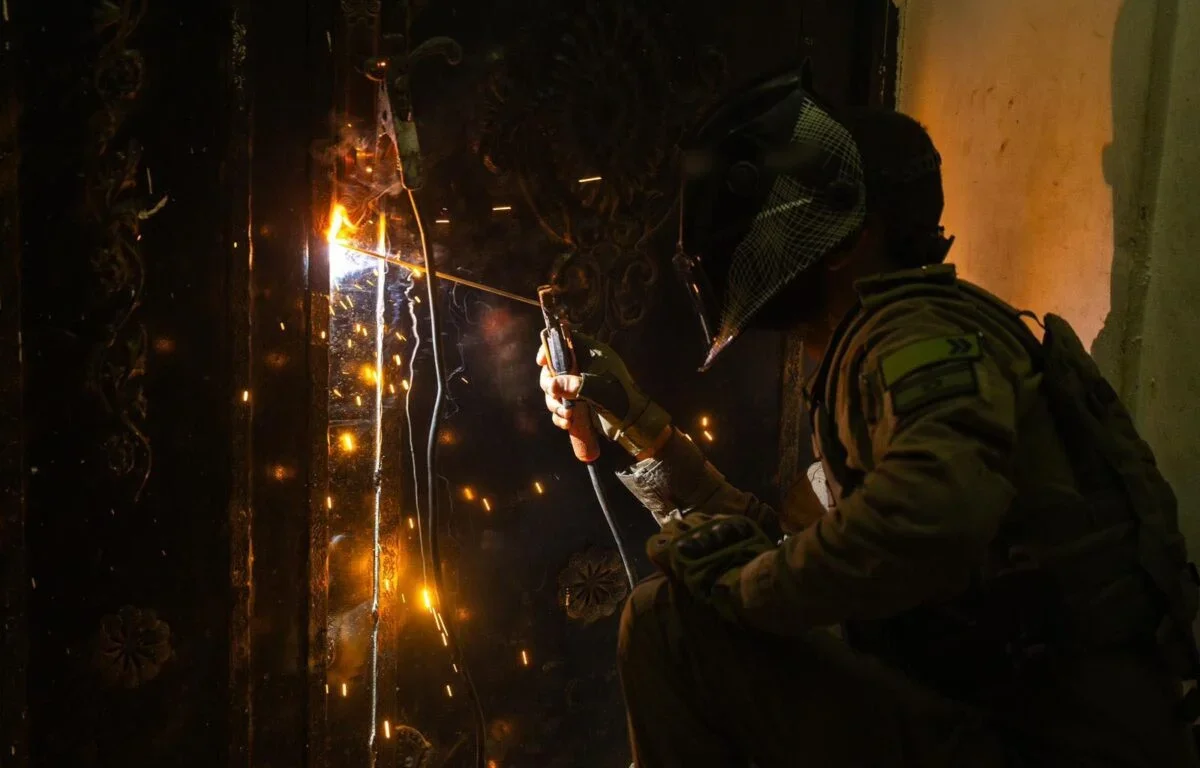 תגובה מהירה לפיגוע בעפולה: צה"ל אטם הלילה את בית המחבל