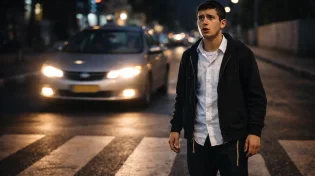 "קפאתי במקום הרכב עמד לפגוע בי"