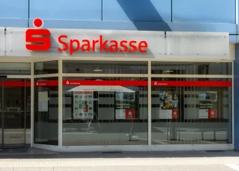 אחד השודים הגדולים בתולדות גרמניה: כספת ענק נפרצה דרך קיר בטון אחד השודים הגדולים בתולדות גרמניה: כספת ענק נפרצה דרך קיר בטון