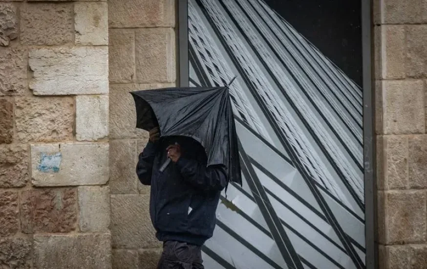 סערה סוחפת את הארץ: חשש כבד להצפות ושיטפונות סערה סוחפת את הארץ: חשש כבד להצפות ושיטפונות