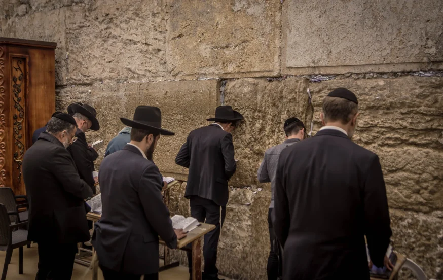 חשבתם שאתם יודעים הכל על תפילת ערבית? תקראו את זה חשבתם שאתם יודעים הכל על תפילת ערבית? תקראו את זה