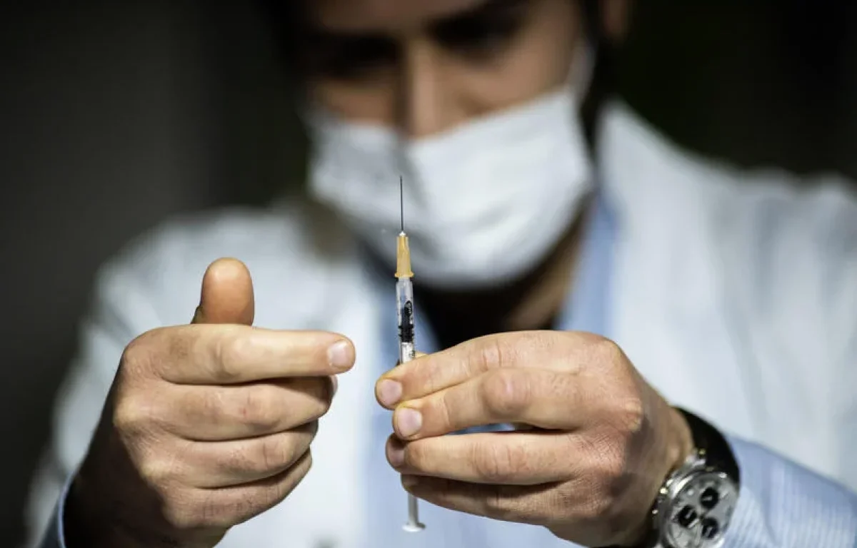 סימנים ראשונים לבלימת השפעת - ירידה קלה בתחלואה