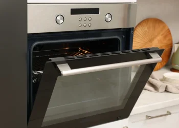 תנור עם ניקוי עצמי? הגיע הזמן שתדעו את מה שלא מספרים