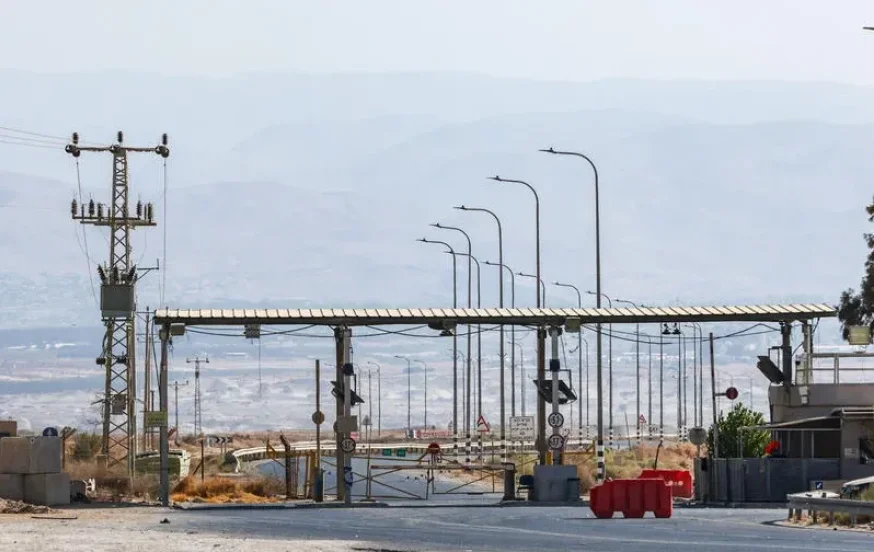 שני אזרחים ישראלים חצו בטעות לירדן - נעצרו ושוחררו שני אזרחים ישראלים חצו בטעות לירדן - נעצרו ושוחררו