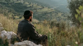 אין כוח להתפלל? כך מוצאים חיבור גם כשהמילים נגמרות