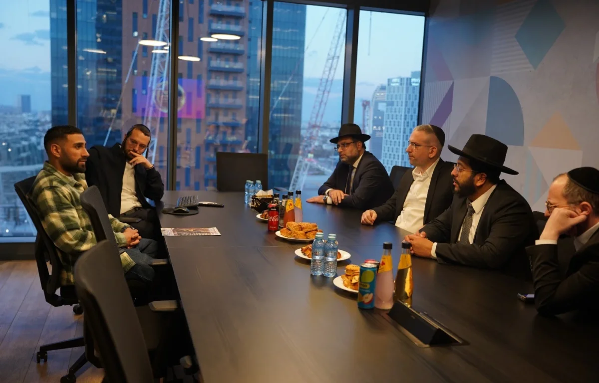 שורד השבי שגב כלפון הגיע לערוץ 2000 וחשף את הרגעים שהחזיקו אותו בחיים