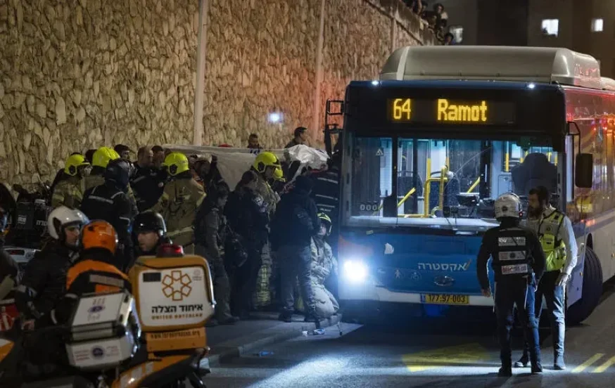 נהג האוטובוס שנעצר בדריסה הקטלנית בירושלים טוען: "חשתי בסכנת חיים" נהג האוטובוס שנעצר בדריסה הקטלנית בירושלים טוען: "חשתי בסכנת חיים"