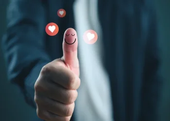 למה קשה לי לקבל מחמאות?