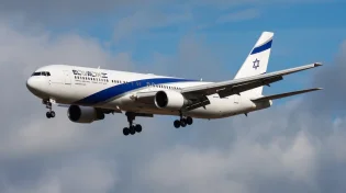 עקב הסערה: עיכובים צפויים בטיסות - הציבור נקרא להתעדכן מראש
