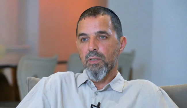 מטלטל: הבן שלי התאבד, איבדתי גם נכד, וזה מה שהחזיק אותי בחיים