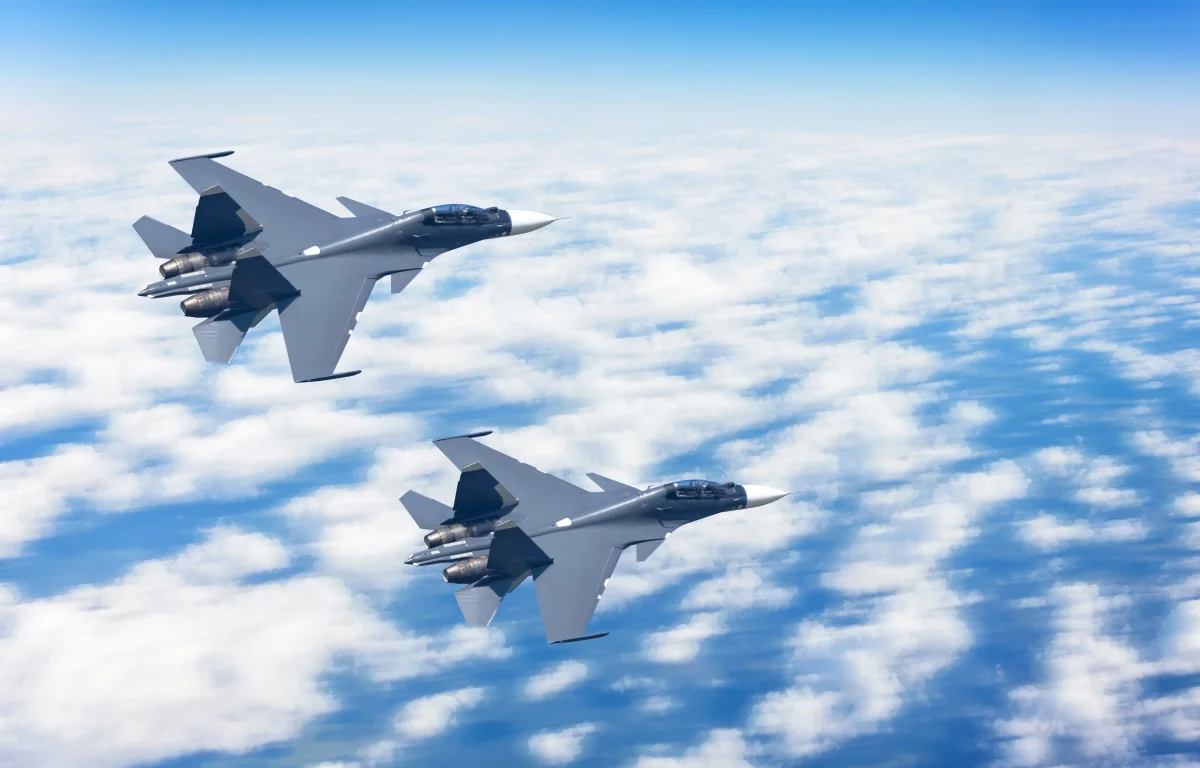 המתיחות מול איראן מחריפה: תזוזות חריגות בארה"ב ובישראל