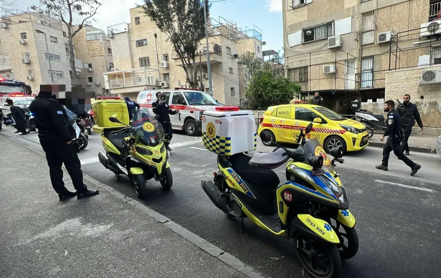 אסון במעון בירושלים: שני תינוקות נפטרו ועוד עשרות נפגעו אסון במעון בירושלים: שני תינוקות נפטרו ועוד עשרות נפגעו