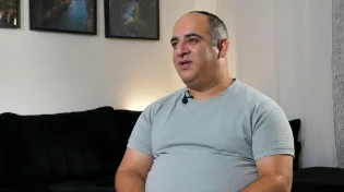 השחקן בצלאל בורוכוב ויתר על הצגה בשבת וזכה לפי 2 במשכורת