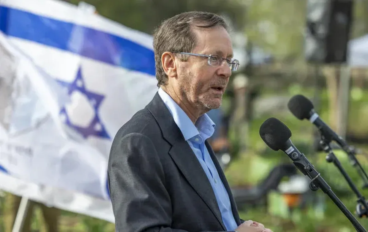 סערה באוסטרליה: צעיר איים לרצוח את הנשיא יצחק הרצוג סערה באוסטרליה: צעיר איים לרצוח את הנשיא יצחק הרצוג