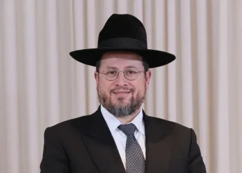 "תחת אבותיך יהיו בניך": הרב אברהם דרעי נבחר לרב העיר באר שבע