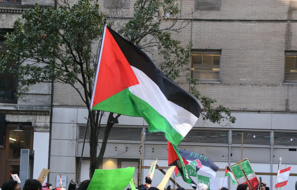 סערה בניו יורק: עובד עירייה בניו יורק פירסם פוסטים נגד ישראל סערה בניו יורק: עובד עירייה בניו יורק פירסם פוסטים נגד ישראל