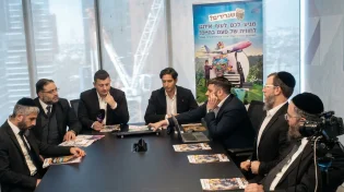 ברכות לזוכים: שגרירי 'מאירים את השבת' זכו בפרסים מרגשים