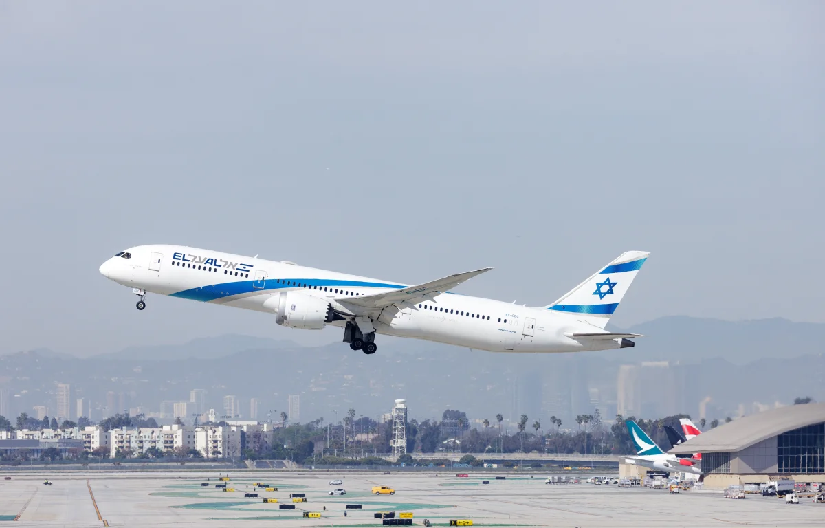 משרד הבריאות מתריע: חשד חשיפה לחצבת במטוס