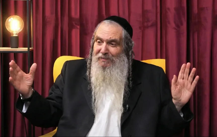 הרב שלום ארוש: "נקודה טובה אחת יכולה להפוך את כל הסיפור" הרב שלום ארוש: "נקודה טובה אחת יכולה להפוך את כל הסיפור"