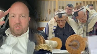 "זה לא אבא שלי": המחזה המרגש שטלטל את ירח טוקר