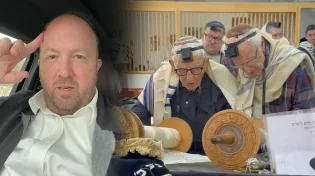 "זה לא אבא שלי": המחזה המרגש שטלטל את ירח טוקר