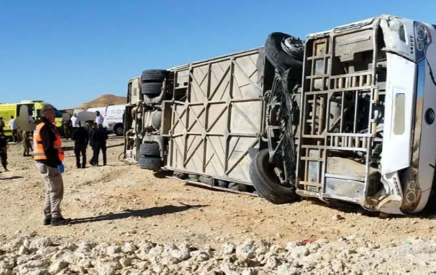 תאונה חריגה: 17 נפגעים בהתהפכות אוטובוס עם חיילים בדרום הארץ