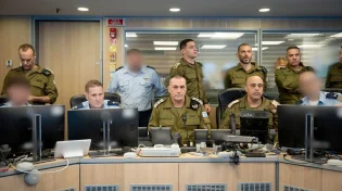 200 מטוסי קרב בשמי איראן: כך בוצע המטס הגדול בתולדות חיל האוויר