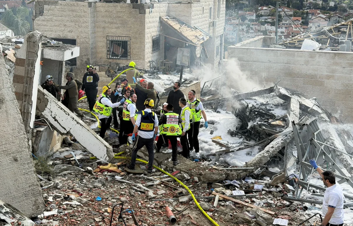 "אבל גדול ליהודים": תשעה נרצחים בפגיעה ישירה בבית שמש "אבל גדול ליהודים": תשעה נרצחים בפגיעה ישירה בבית שמש