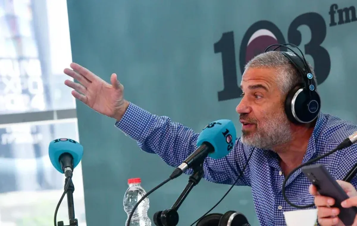 ינון מגל חושף: "לא פתחתי את הטלפון כל השבת"