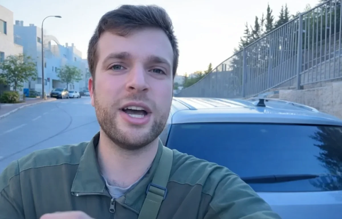 החייל שריגש את הרשת: "אני נוסע להגן על מדינת ישראל"